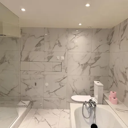 Appartement Les Puces, Saint-ouen - 6 People Saint-Ouen (Seine-Saint-Denis)