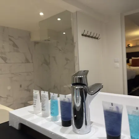 Les Puces, Saint-ouen - 6 People Appartement *